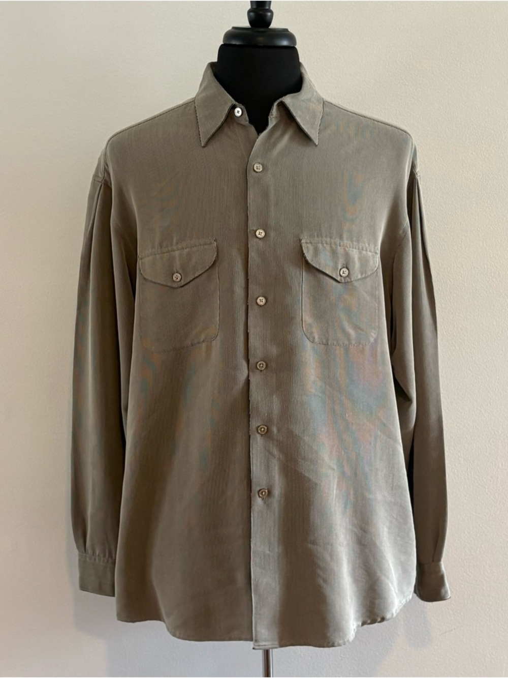 Perry Ellis Men's Button-Down Shirt in Olive Green